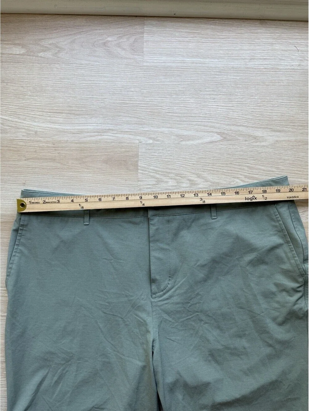 Faherty Men’s All Day Short 7” Sage Green Men’s Size 38 9” Inseam Gorpcore